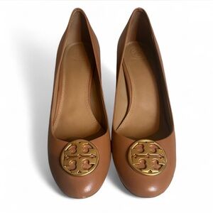 AUTHENTIC Tory Burch Chelsea 50 Pump Tan Nappa Leather Block Heel size 11